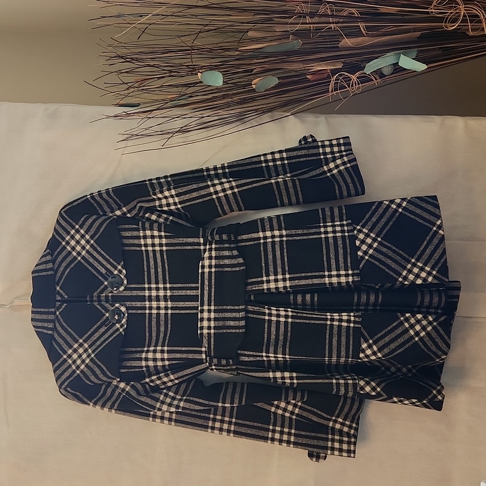 Express Wool Coat - Picture 2 of 9